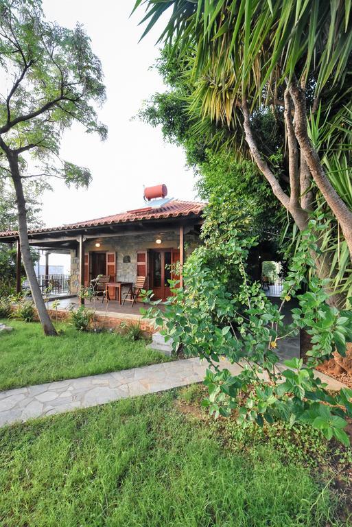 Villa Onar A Stone House With Amazing View Stoúpa Exterior foto